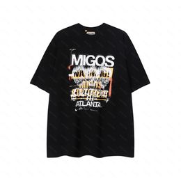 Галереи DEPT Harajuku 23SS Винтажная футболка с вымытым золотым штампом и буквами MIGOS с принтом логотипа Свободные футболки унисекс с короткими рукавами в стиле хип-хоп GXH