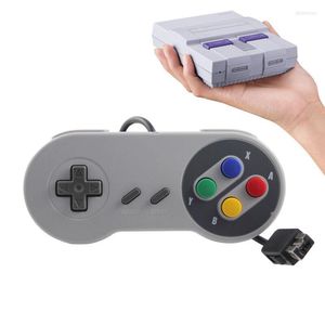 Game Controllers 2pcs 6ft GamePad Wired Controller voor SNES Mini Classic Edition System Console