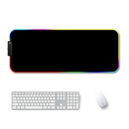 Tapis de souris de jeu RGB LED brillant coloré grand tapis de souris de joueur tapis de clavier tapis de souris de bureau antidérapant 7 couleurs pour PC portable