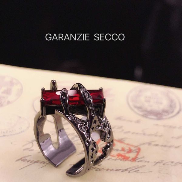 Garanzie Crimson High Luxury Gun Bague d'ouverture noire 231215