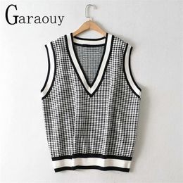 Garaouy Dames Lente Herfst College Stijl Houndstooth V-hals Vest Losse Mouwloze Gebreide Sweater Casual Jumper 220318