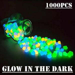 Tuindecoraties 1000 stks decoratie buiten lichtgevende stenen glow in the dark kiezelstenen aquarium aquarium yard decor kristallen stenen bulk 500 230607