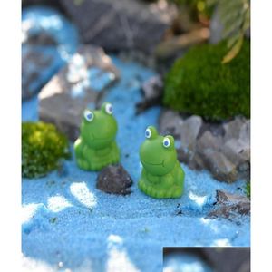 Décorations de jardin 10pcs Mini Blue Eyes Frog Terrarium Figurines Fée Miniatures Miniaturas Para Jardins Résine Artisanat Bonsai Accueil Dr Dhpic