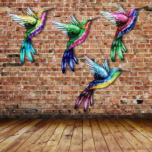 Décorations de jardin 1pc métal oiseau mur art sculpture extérieur suspendu ornement grand pendentif colibri pour la décoration de la maison