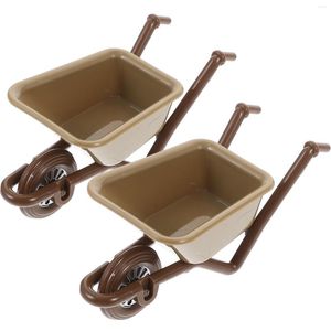 Décorations de jardin 2 pcs Chariot Modèle Mini Figurines Enfants Miniature Ornement Simulation Barrow Enfants Jouet Chariot Maison Ornement Abs