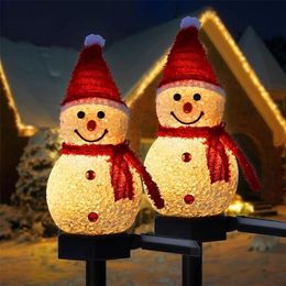 Décorations de jardin Lumière de Noël Solar Snowman Outdoor Powered Stakes Lumières pour Corridor Patio Pelouse Décoration 231207