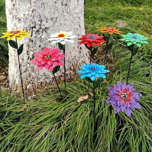 Gartendekorationen, bunte 3D-Sonnenblumenpfähle, Metall, Hofdekoration, Blumenskulptur, Kunstdekoration, Geschenk, böhmische Terrasse