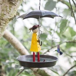 Décorations de jardin Bain d'oiseau créatif suspendu mangeoire à oiseaux fille avec plateau de parapluie décoration de jardin de jardin décoration extérieure de jardinage en plein air 220928