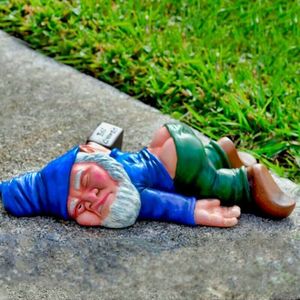 Décorations de jardin Creative Drunk Gnome Patio Ornement Funny Rude Drunken Disorderly Statue Figurine Elfes Pixie Bonsai Décoration 230607