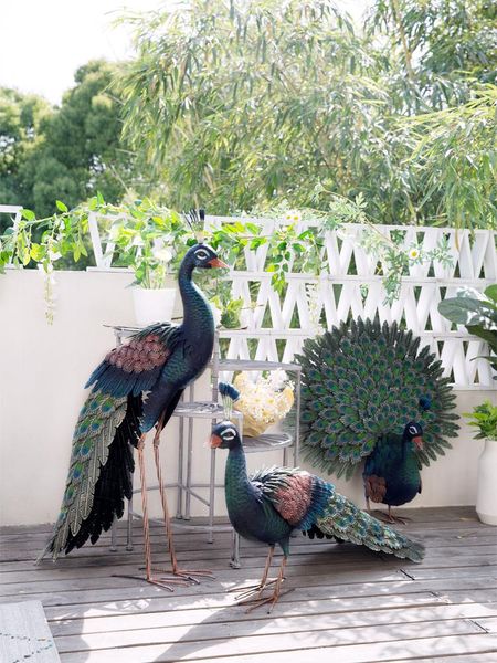 Décorations de jardin Décoration d'extérieur en métal Sculpture d'oiseau Paon Écran ouvert Décor de sol Ornements de fer Grandes figurines d'animaux de simulation