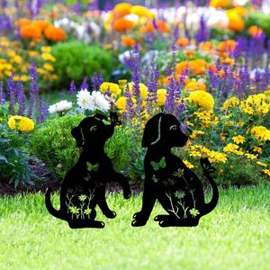 Décorations de jardin Statues de chien 2 pièces piquets métalliques creux avec papillons fleurs décoratives Silhouette animale Art de cour