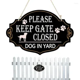 Décorations de jardin Dog Warding Sign Yard Outdoor Wall Decor 13x9 pouces Veuillez fermer la porte Méfiez-vous des panneaux de clôture dans Keep