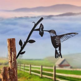 Décorations de jardin Colibri Art d'oiseau en métal pour votre cour ou votre arbre et votre maison de Pâques en plein air 220930