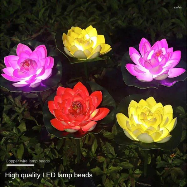 Décorations de jardin Contrôle intelligent de la lumière Lumières LED extérieures Lampe décorative polychromatique à économie d'énergie Solaire Lotus Durable