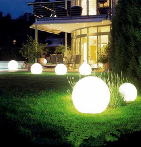 Decoraciones de jardín Lámpara de bombilla solar LED Energía alimentada Luz exterior impermeable Panel solar de calle Luces de bola Patio de césped Paisaje 1934895