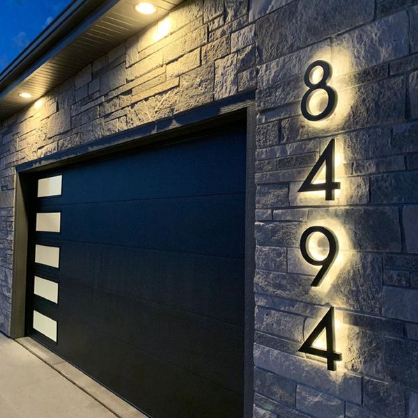 Décorations de jardin Métal 3D LED Numéro de maison Lumière extérieure en acier inoxydable Lettre éclairée Plaque d'adresse Maison EL Plaque de porte étanche 230925