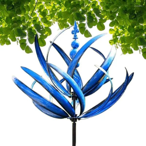 Decoraciones de jardín Metal Wind Spinner Dynamic 3D Lotus Windmill Soporte estable Aspecto rústico Decoración al aire libre para balcones Porches Patios