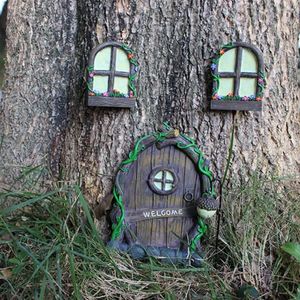 Décorations de jardin Mini Gnome Fairy House Fenêtre Porte Arbres Glow dans la cour sombre Sculpture Pelouse Ornement Elf Home Décoration extérieure