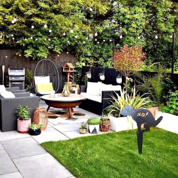 Décorations de jardin en plein air signe de pelouse pas de chiens décoration sculpture prise de terre en métal chien noir