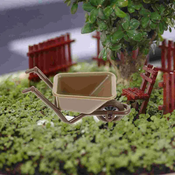 Décorations de jardin Sculpture Enfants Jouet Mini Maison Parure Simulation Brouette Modèle Miniature Ornement