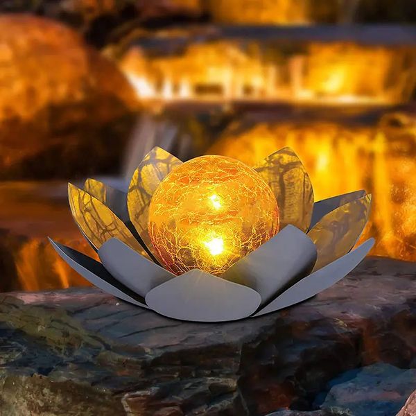 Décorations de jardin Lumière LED solaire pour maison de campagne Lotus forme veilleuses cour et décor à la maison boule de verre craquelé lampe de pelouse étanche 231122
