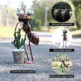 Décorations de jardin Tooarts 13 pouces fourmi Sculpture fer dessin animé fourmi avec seau amovible jardin ou bureau décor succulent pot de fleur bibelot stockage 231122