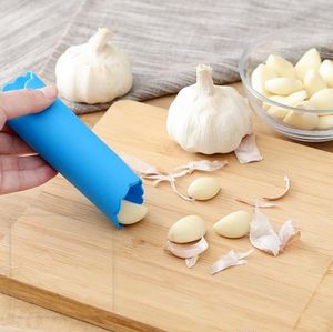 Garlic Peeler Magic Silicone Garlic Peeler Press Cooking Kitchen Peeling Tools Tube Peel Easy Kitchen Tool Presses Soft Accessories LSK149