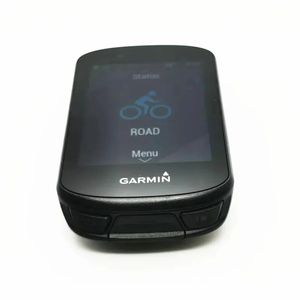 Garmin Edge 530 GPS Bicycle Computer prend en charge le portugais espagnol russe et les langues multiples au monde à 98% de nouvelles boîtes