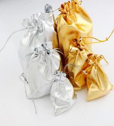 Sacs de bijoux en satin de gaze Jewelry 100pcslot Silvergold Plated Christmas Gift Socches Sac 7x9cm 9x12cm 13x18cm5465706