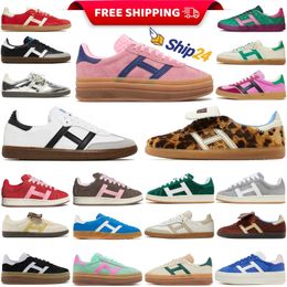 Livraison gratuite Gazelle Originals Vegan Adv Platform Campuités Chaussures Chaussures hommes Designer Og Shoe Casual Black White Gum Rink Velvet Outdoor Sneakers Sports Trainers