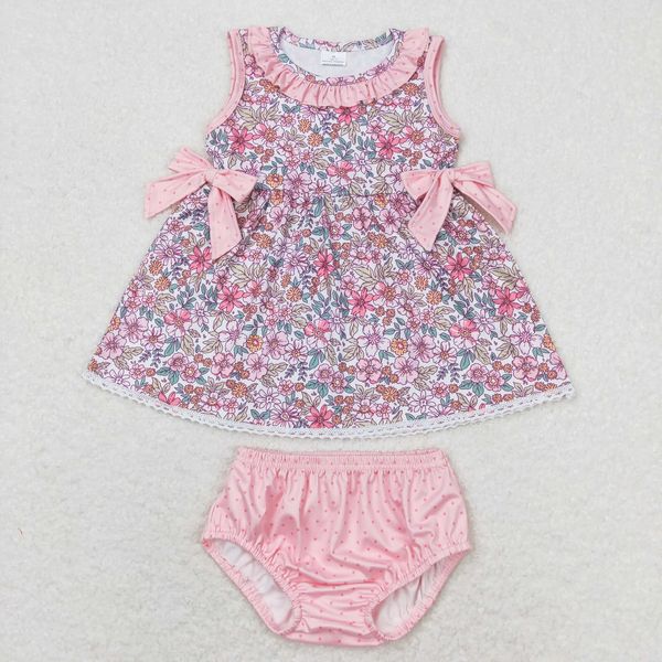 GBO0313 Boutique d'été Toddler Baby Girls Clothes Floral Pink Lace Bow Briefs Set Wholesale for sets 240426