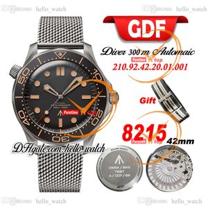 GDF 42mm Diver 300M Miyota 8215 Reloj automático para hombre Bisel de cerámica Caja de acero Esfera negra Correa de malla 210.90.42.20.01.001