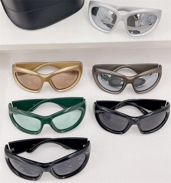 Modos de diseñador gentiles Monstruos de gafas de sol Square Sports Cat Eye Designer Designer Womens New Sun Goggles 0228S Big Unibody Frame simple y popular