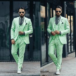Caballero 3 piezas Men Tuxedos menta Mint Green Outfits Pantalones de boda Conjuntos de negocios