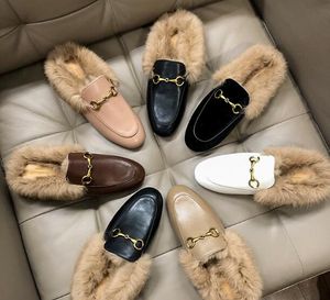 Véritable marque Lazy Lezy Designer Fashion Mandis Femmes Mules Chaussures Chaussures Rabbit Fur Slippers Real Pictures 1801