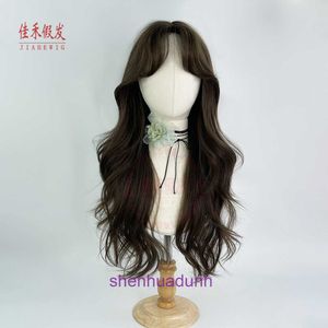 Pusines de cheveux authentiques Store en ligne Jiahe Wig Long Curly Outward face à huit personnages Ensemble de distribution Internet Face Célébrité Face à quelques fractures Lolita Daily