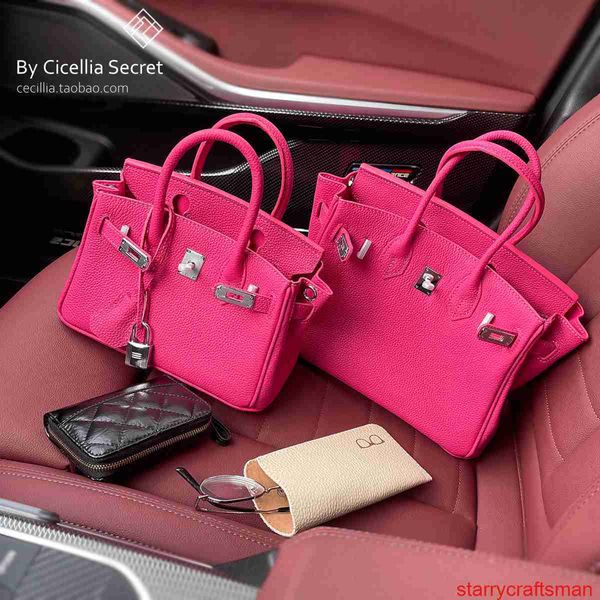 Sacs en cuir véritable Sac à main de luxe de confiance Cecilia 2024 Nouveau sac en cuir véritable platine Togo couche supérieure peau de vache rouge framboise rose rouge bouton argent W avec logo HBLN