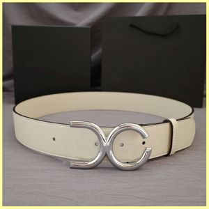 Ceinture en cuir authentique ceinture de créateurs pour hommes pour femmes lettre de boucle de boucle Cintura ceinture 252f