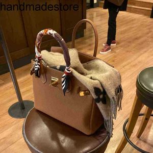 Echt lederen BK Designer Handtas 2024 Autumn en Winter Nieuw Litchi Patroon Platinum Bag Versatiel grote capaciteit Bruid bruid Lederen Dames draagbare schouder