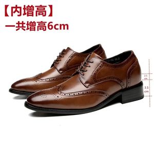 Zapatos Brogue de cuero genuino para hombre, zapatos de vestir formales con aumento de altura de 6CM, zapatos de diseñador italianos para oficina de negocios 240102