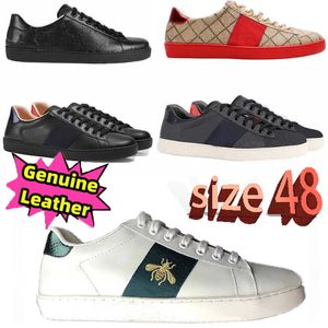 Bee Sneakers Designer Hommes Ace Entraîneurs en cuir Abeilles Plate-forme Sneaker brodé Femmes Chaussures de sport Grande taille 48 avec boîte NO9