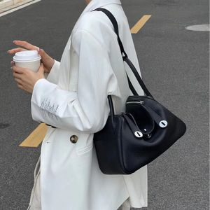 Sac à épaule de docteur en cuir authentique Luxury Litchi Match 26cm Vache douce cutané Femmes Bottes Dumpling Bourses et sacs à main