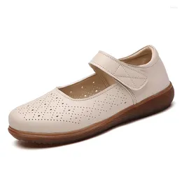 Véritable cuir dames chaussures sandales plates d'été sandales femme sur des mocassins décontractés creux out orteil rond confort doux femelle 651 822