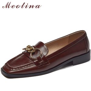 Lederen loafers schoenen vrouw vierkante teen lage hakken chunky hak jurk pumps metalen decoratie dames schoenen zwart 210517