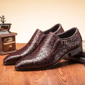 Mocassins pour hommes en cuir véritable noir vin rouge chaussures sans lacet sculpture mocassins chaussures décontractées bureau de mariage chaussures habillées d'été pour hommes