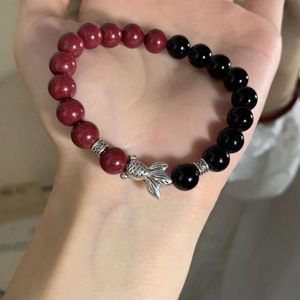 Geomancy Accessoire Koi cinnabar gekleurd voor damesarmbandset, armband, dierenriem sieraden, hoge esthetische waarde, eenvoudige nieuwe Chinese stijl