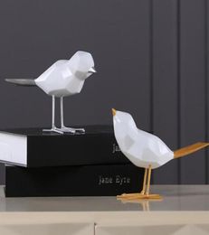 Résine géométrique Craft Bird Figurine State Office Office Ornements Sculpture Accessoires de décoration Home Sculpture Bird Escultura8592888