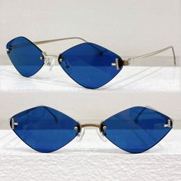 Lunettes de soleil en forme de géométrique FE4085 Fashion Runway Style Designer Femmes Métalles Blue Blue Lenses géométriques