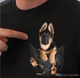 Pastor alemán en la camiseta de bolsillo amantes de los perros hombres de algodón negro hechos en la camiseta de dibujos animados de EE. UU. Men unisex nueva camiseta de moda1747540