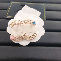 GG GG Designer Merk Letter Broches Vergulde Pinnen Roestvrij Staal Vrouwen Imitatie Parel Broche Charme Pak Pin Trouwen Bruiloft Gift Je